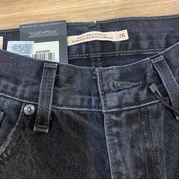 ARITZIA Levi's Middy Ankle Bootcut Jeans - Picture 8 of 10
